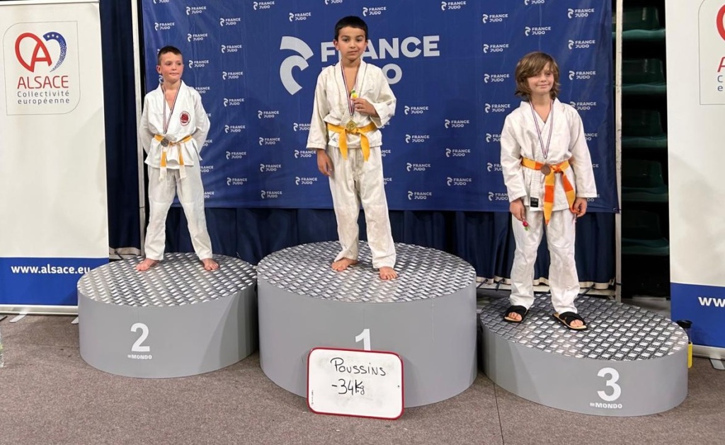 Riedisheim arts martiaux, krav maga kids, self défense féminine, judo, taïso, JJB, jujitsu brésilien, compétition, RAM , face book, instagram, podium